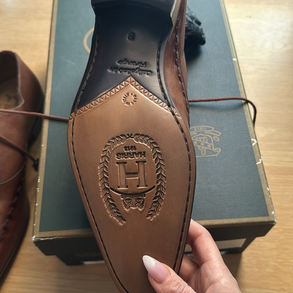 Beautiful brown Harris shoes - Picture 6 of 17